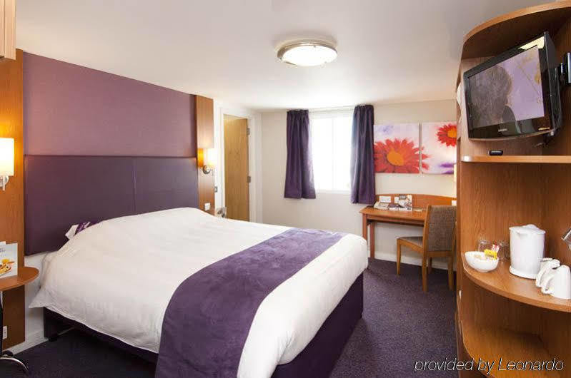 Premier Inn Walsall Exterior foto