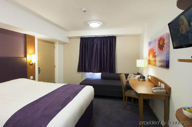 Premier Inn Walsall Exterior foto